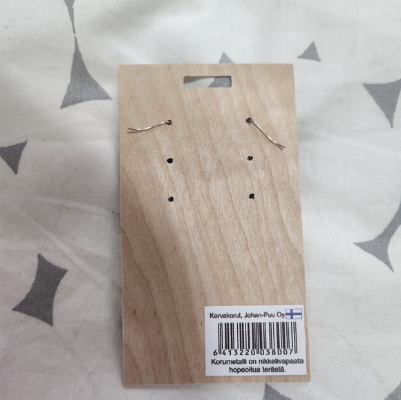 Johan Wooden black Silver Earrings - Picture 5 of 5